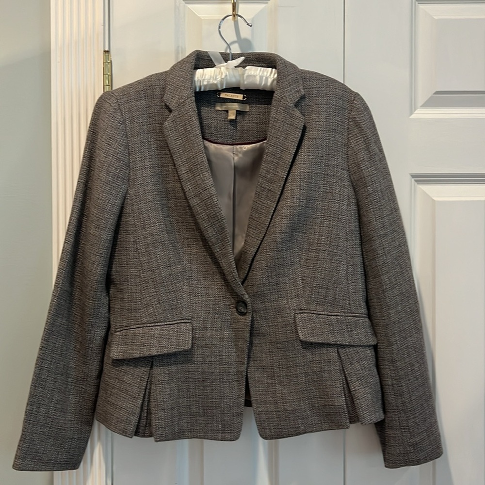 Talbots Classic Tweed Jacket Fully Lined Gray Size 8 Matching Skirt Size 12
